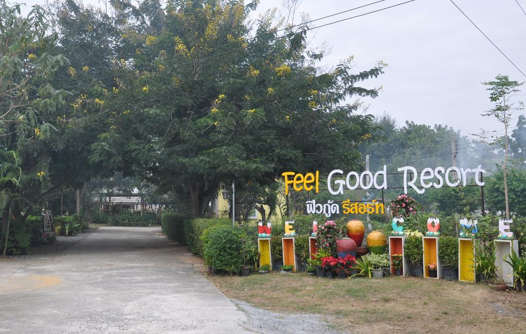 Feel Good Resort 나콘라차시마 외부 사진
