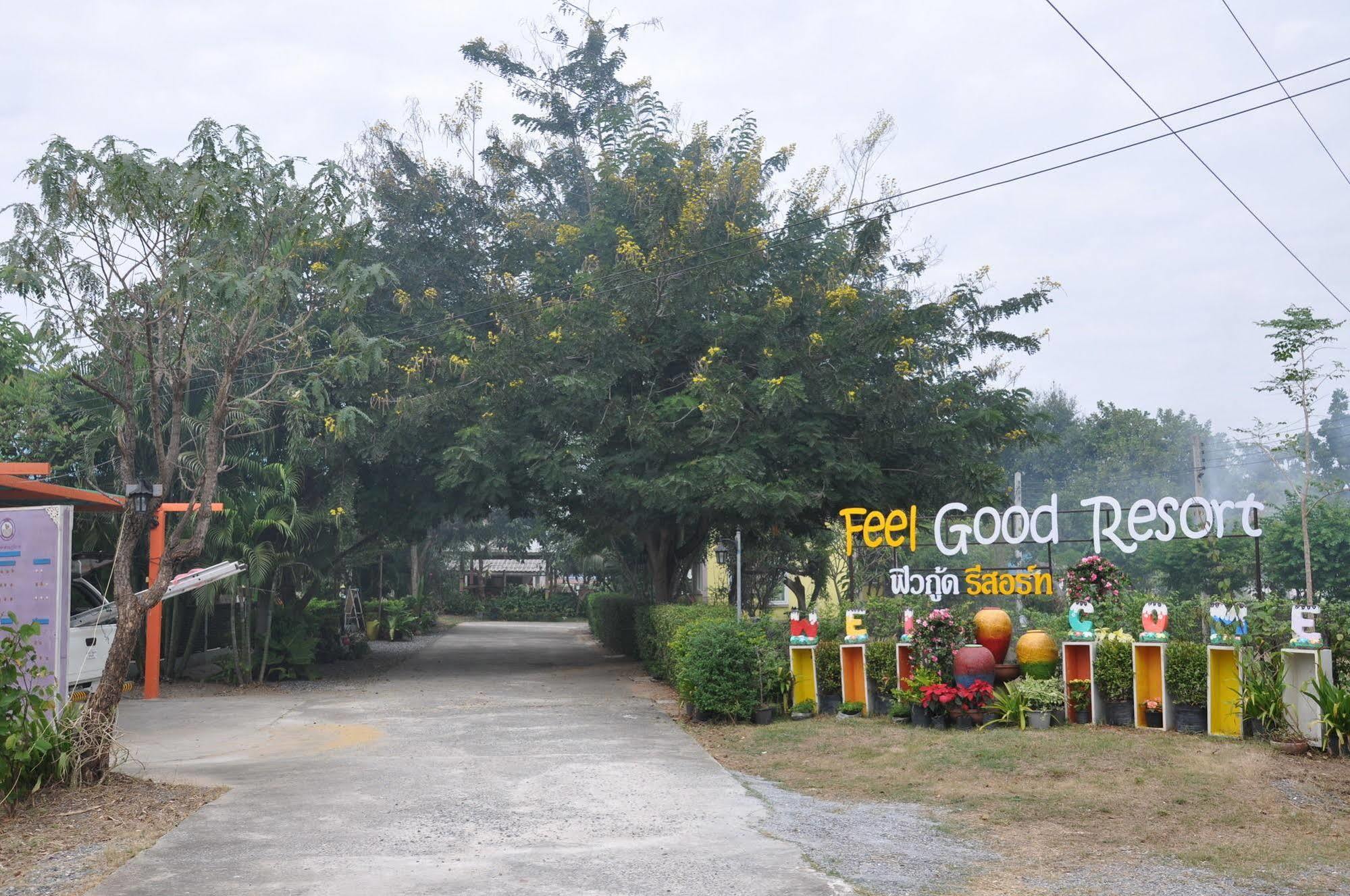 Feel Good Resort 나콘라차시마 외부 사진